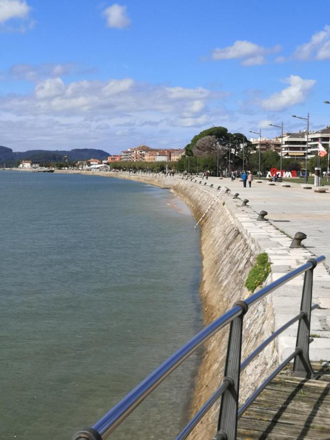Santona Paseo Maritimo 2ª Linea Playa, Llegada Autonoma, Wifi Apartment ภายนอก รูปภาพ